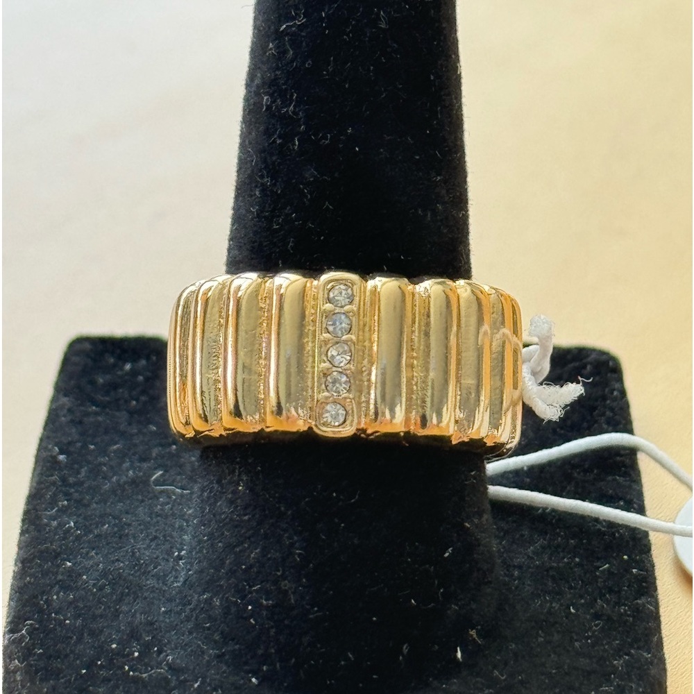 SZ 7.5 Gold Plated Thick Band with faux Diamonds